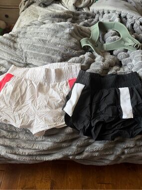 Women’s Athletic Running Shorts — Black and White / White and Pink